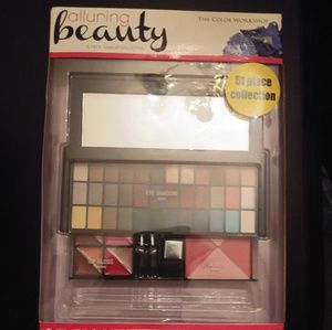 51 Piece Make-up Collection